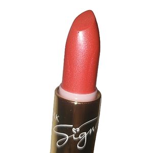 Mary Kay Signature Pink Daisies Creme Lipstick Rare Discontinued Color NEW